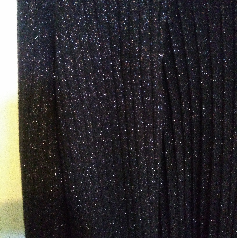 Cardigan - Picture 2 of 3